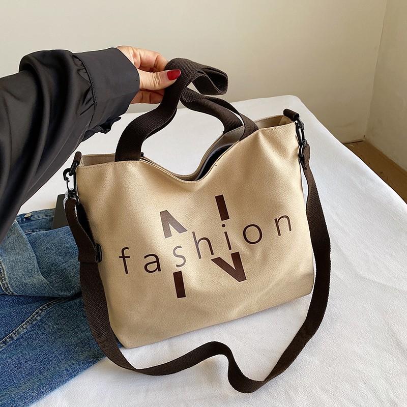 

Текстура, модный тренд, персонализированная женская сумка через плечо, новая универсальная сумка-тоут большой вместимости для работы хаки