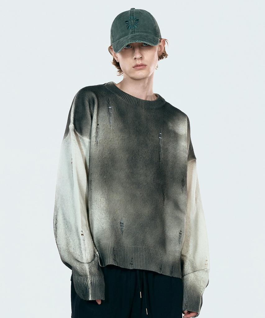 ULKIN [Runway] Spray Damage Round Neck Knit_Gray