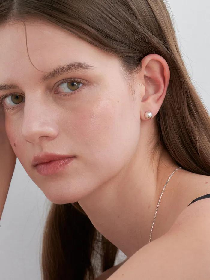 MATTE DAMAGE CIRCLE EARRING_S JE028
