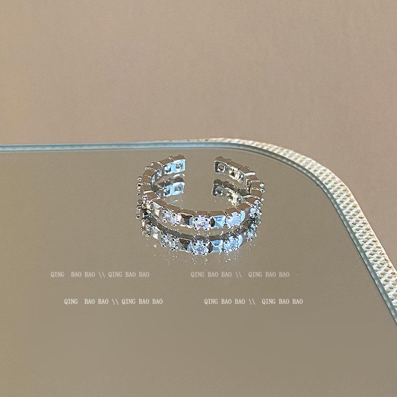 Korean-Style Niche Design Women's Adjustable Index Finger Ring: Chic, Versatile, and High-End for a Cold, Distinctive Look