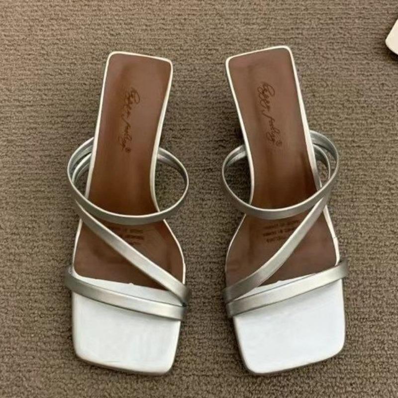 

Летние новые сандалии с квадратной головкой и тонким ремешком, толстые тапочки с высокими каблуками, женская обувь