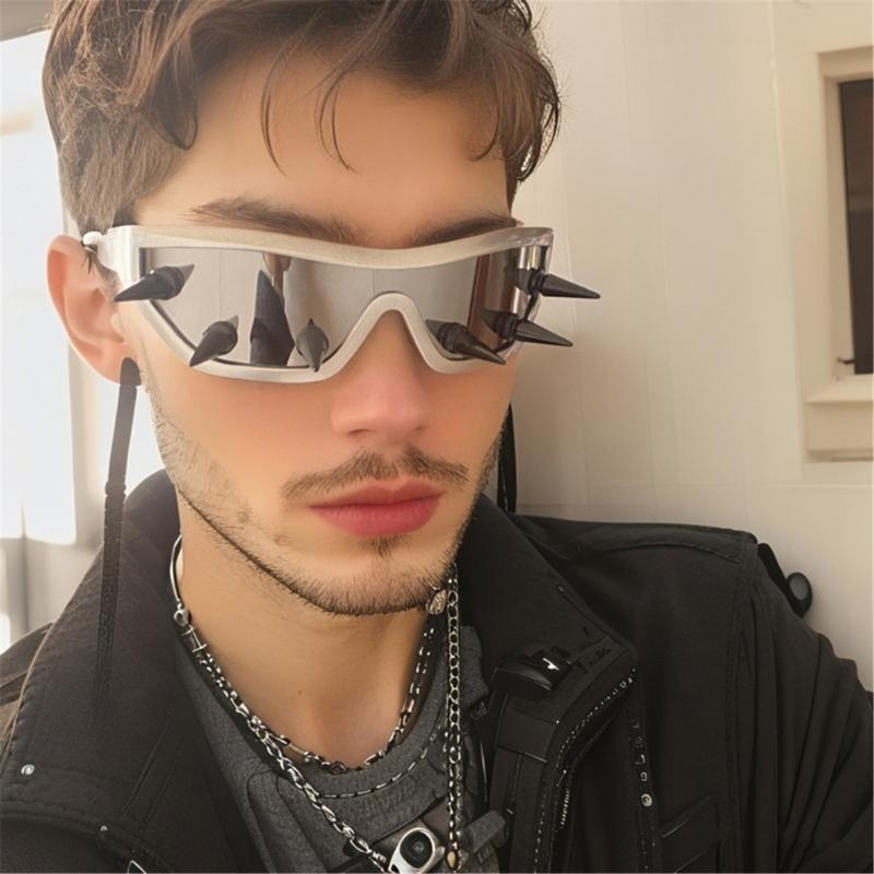 Stylish Metal Rivet Studded Sunglasses UV400 Protective Comfortable PC Frame Eyewears For Outdoor Fashion And Daily Use