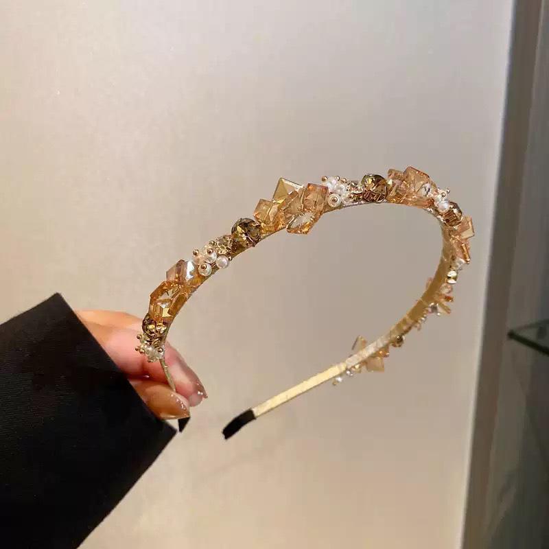 Korean Fashion Pearl Rhinestone Crystal Headband: Stylish, Non-Slip, Luxury Design