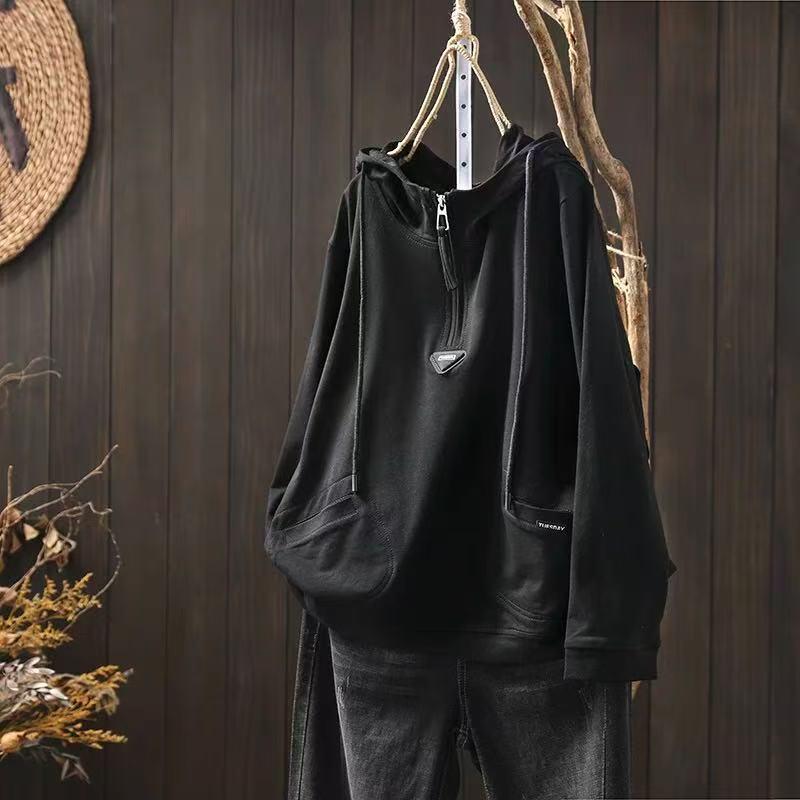 Women's Hooded Half-Zip Hoodie: Large Pockets, Subtle Logo, Stylish Loose-Fit, Casual Long-Sleeve Top