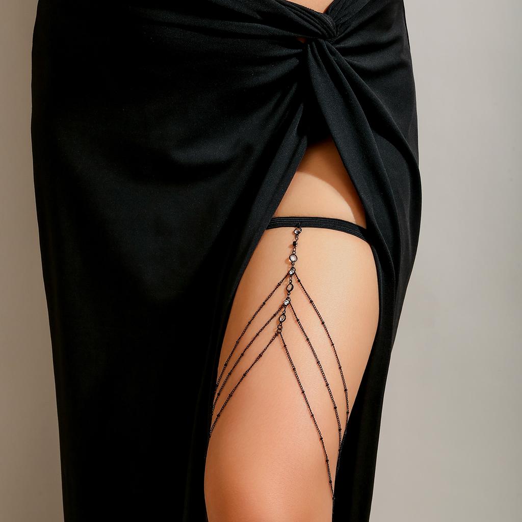 Ingemark Goth Multilayer Tassel Leg Thigh Chain for Women Trendy Elastic Band Crystal Link Summer Body Jewelry Dress Accessories