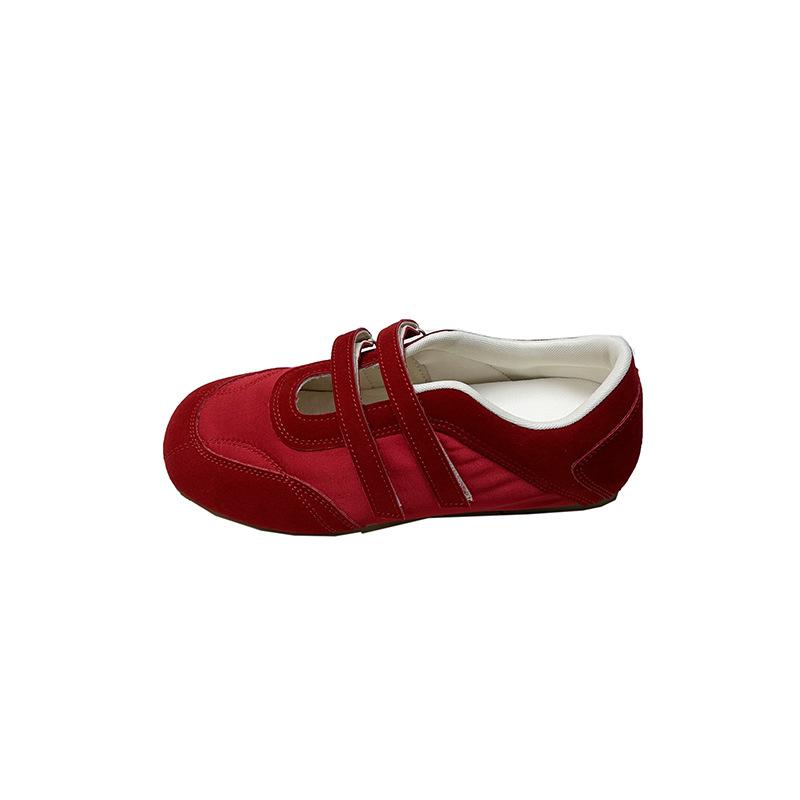 

Ретро слово с моральной тренировочной обувью женские 2025 весна и лето новый нишевый дизайн липучка модные универсальные туфли Мэри Джейн 40 красный