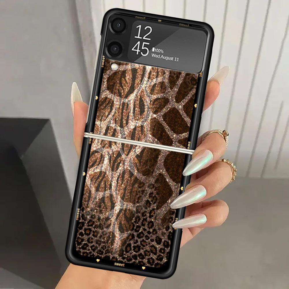Animal Leopard Print Hard PC Phone Case For Samsung Galaxy Z Flip 7 6 5 4 3 Black ZFlip7 ZFlip6 Flip5 Flip4 Flip3 5G Print Cover
