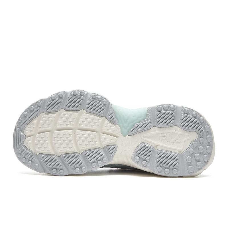 Fila FERN Abrasion Resistant, Breathable, Lightweight Low Top Chunky Sneakers Women's Snow/Light Blue F12W622118FSW