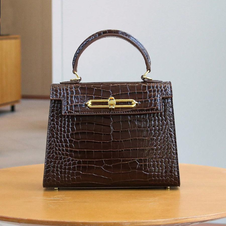 

high-end fashion retro crocodile leather women s bag multi-functional handbag for OL businesswoman Boston bag S