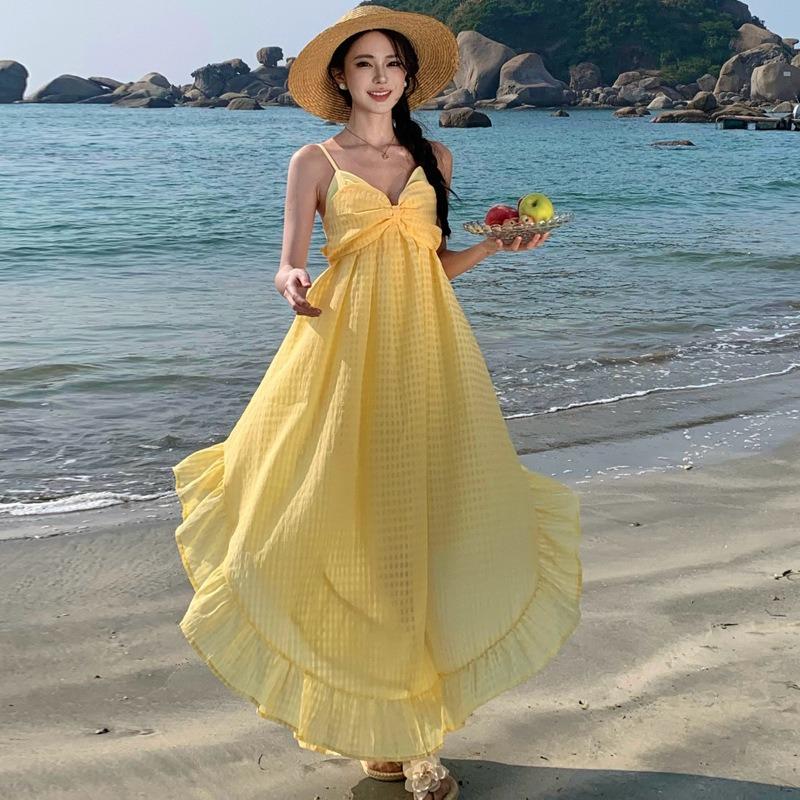 Photo Fairy Light Yellow Plaid Vacation Halter Dress Dopamine Island Vacation Beach Neck Dress
