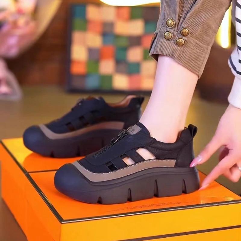 Baotou sandals women's new outer wear summer thick sole soft sole soft surface comfortable breathable hollow hole single shoes