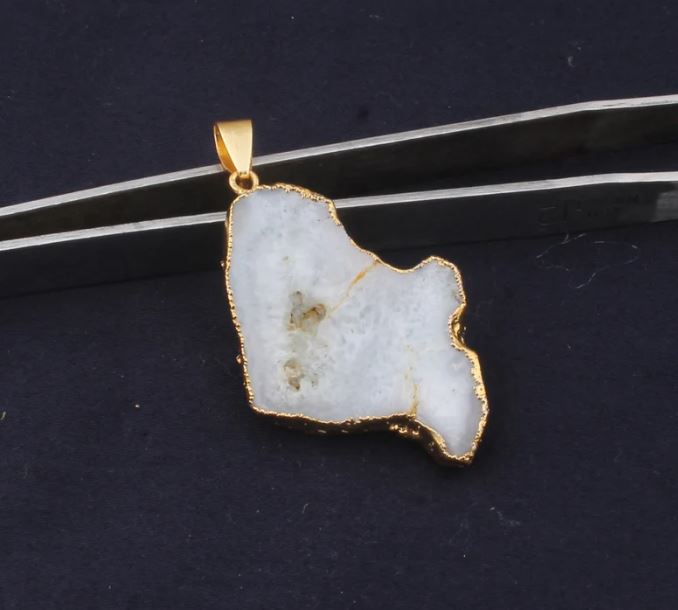 Large Raw White Druzy Gemstone Pendant, Electroplated Raw Pendant, Raw Crystal Necklace, Birthstone Gift Pendant, Raw Gemstone Pendant