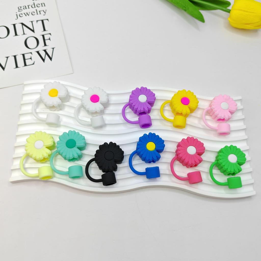 Daisy Straw Cap - 10mm Stanley Cover, Reusable Chrysanthemum Design