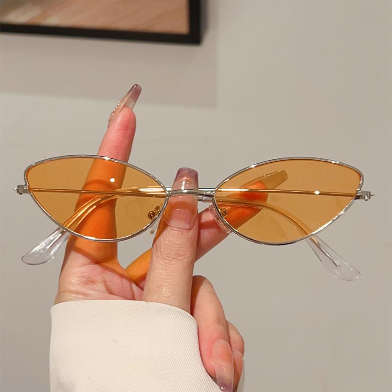 Vintage Cat Eye Sunglasses Women  New Fashion Decorative Casual Shades Retro Trendy Luxury Brand Design Sun Glasses