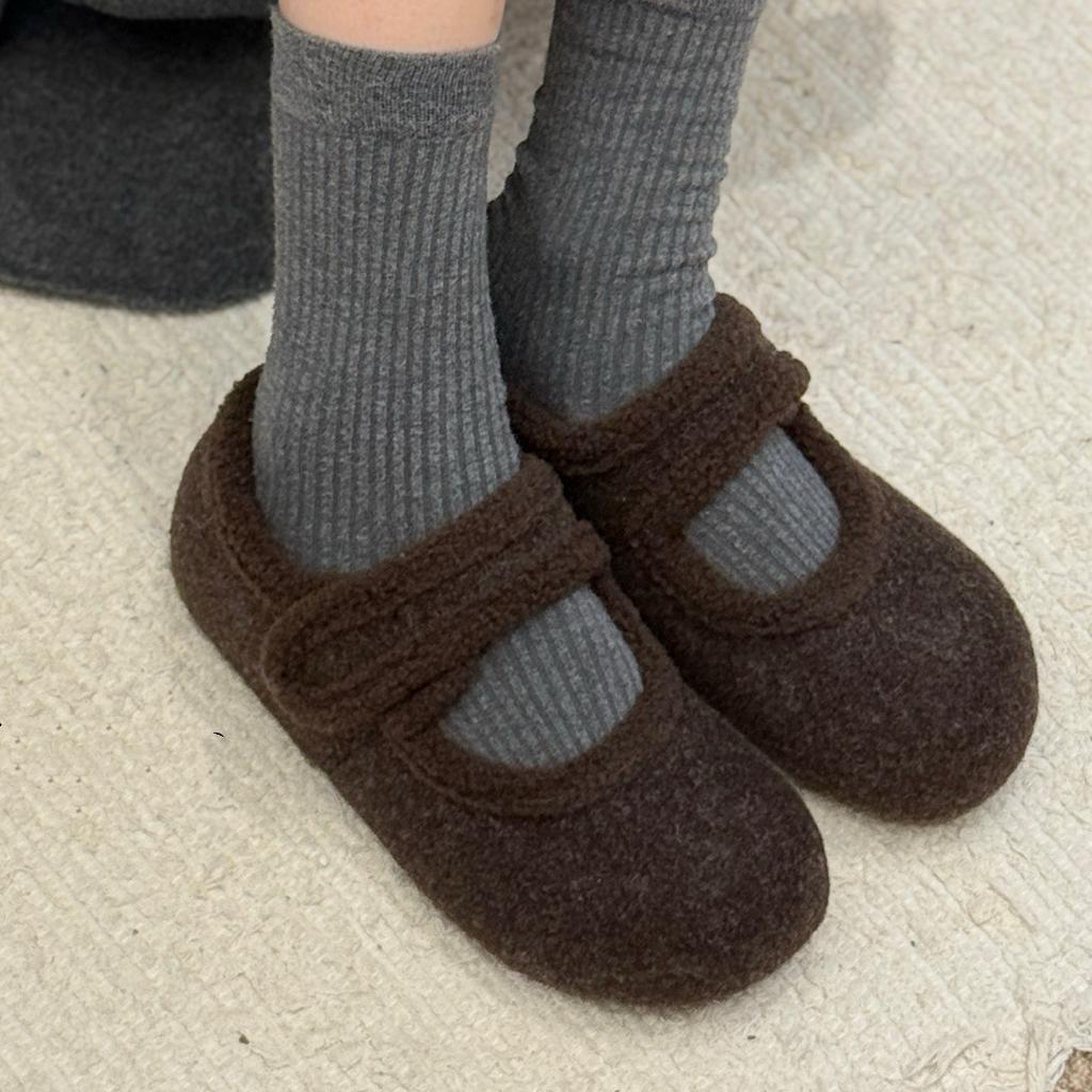 Ulliga Mary Jane Damskor 2025 Höst och Vinter Nya Plysch Varma Ullskor Kardborreband Mjuka Balett Damskor