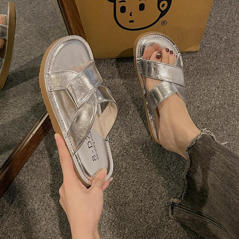 Design sense retro maternity shoes outer wear high sense fashion versatile simple women s summer leisure word Roman slippers 35 серебряный 3289₽