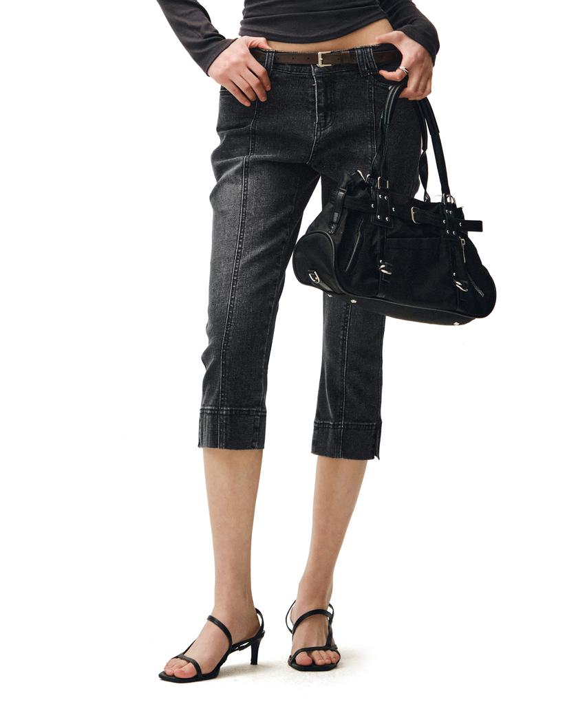 Deketeuumeon Seamed Low Rise Capri Jeans Dcwpt024Black