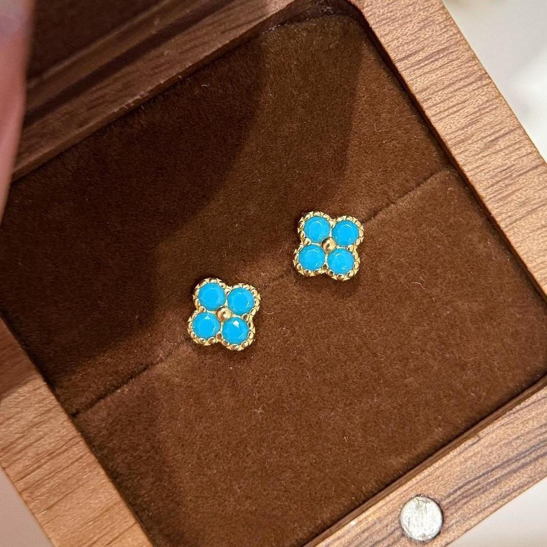 

Серьги-пусеты из стерлингового серебра с покрытием из 18-каратного золота с бирюзой в виде четырехлистного клевера - Изысканный ретро-дизайн с цветком 18K Gold Plated золотой