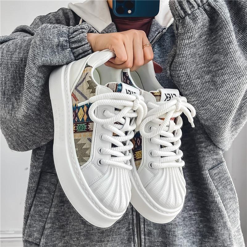 Fashion Autumn Men Figure Designer Shoes Platform Casual Sneakers High Qualiyu Men Comfortable Soft-soled Boards Shoes Fashion Men Shoes