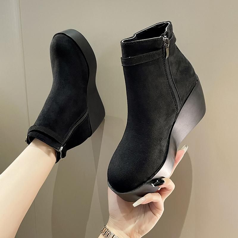 Large Size Side Zipper Round Toe Solid Short Barrel Platform Wedge Winter Fashion Ankle Boots for Ladies Warm Outdoor Footwear