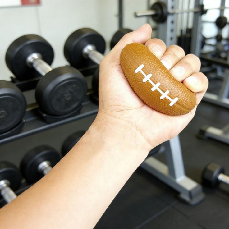 PU Foams Football Grip Stress Ball For Hand Exercise Development And Kids Sensory Stimulation Toy