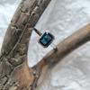 Серебряное кольцо с сапфиром nano 1.488ct, вес изделия 2,26 гр (2205999)