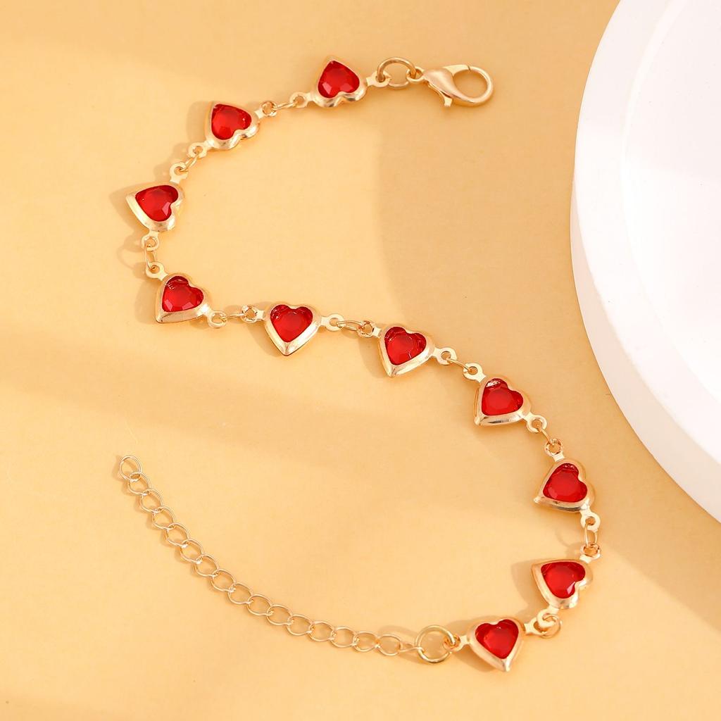 Elegant Red Crystal Zircon Metal Chain Women's Bracelet Red Heart-shaped Bracelet Party Wedding Girl Wrist Jewelry Gift