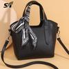 New Women's Bag Light Luxury Fashion Simple Tote Bag Armpit Bag Large Capacity Women's Shoulder Handbag