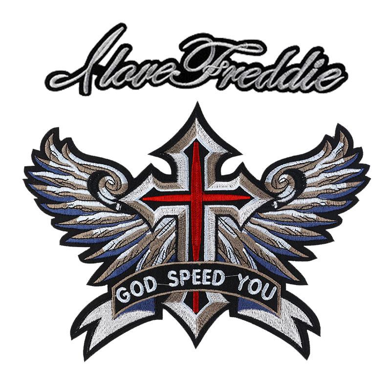 

Популярная уличная кожаная куртка с вышивкой орла и декоративными нашивками