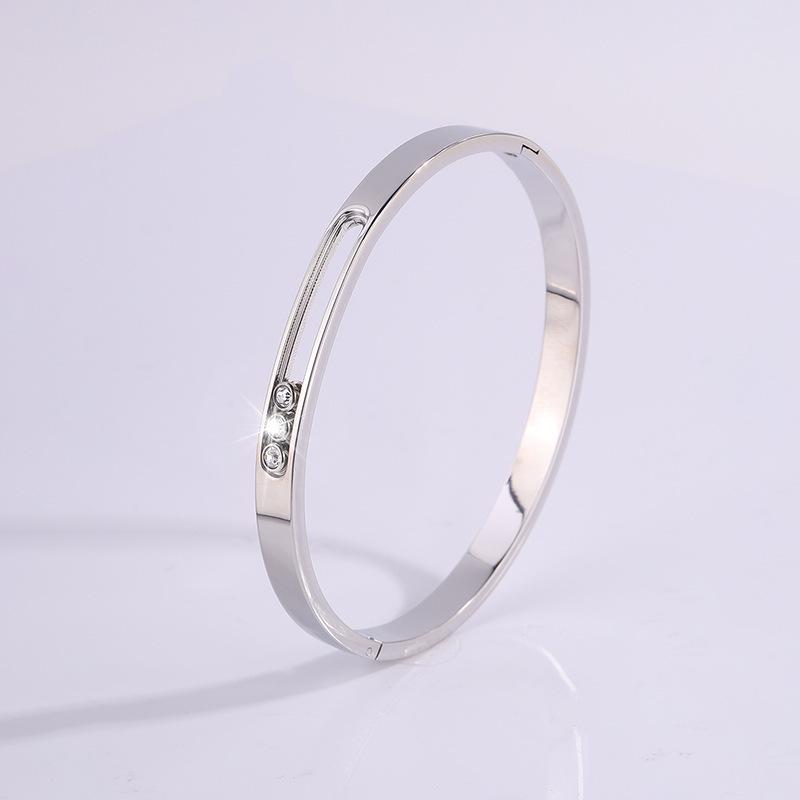 Starry Sky Silver Titanium Steel Bracelet for Women - High-End, Versatile, Full Diamond, Non-Fading Fashion Accessory