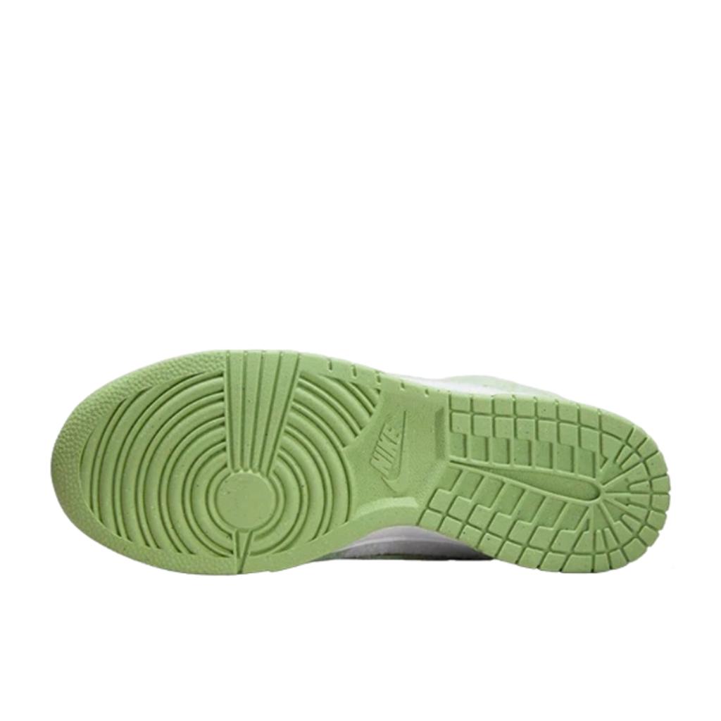 Nike Dunk Low SE Fleece Green