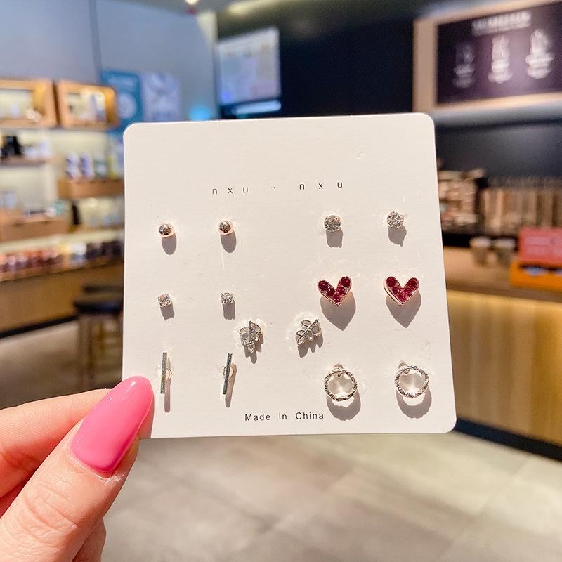 

Набор серег-пусет для женщин, эффектные серьги в виде сердца, звезды, снежинки, цветка, жемчуга, минималистичный набор серег на неделю, подарок