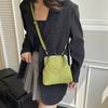 Large Capacity Retro Frosted Handbag Kiss Lock Clutch Shoulder Bag Leather Crossbody Bag  Casual