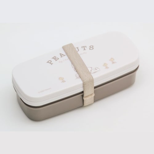 OSK PEANUTS EVERYDAY Snoopy Bento Box, 2-Tier Lunch Box with Chopsticks, Dividers, and Lunch Belt, 640ml Capacity, Made In Japan, Dishwasher and Micro