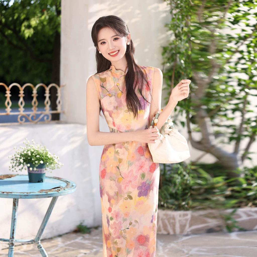 New Chinese sleeveless cheongsam 1011 new women's summer daily wear young floral dress temperament is beautiful