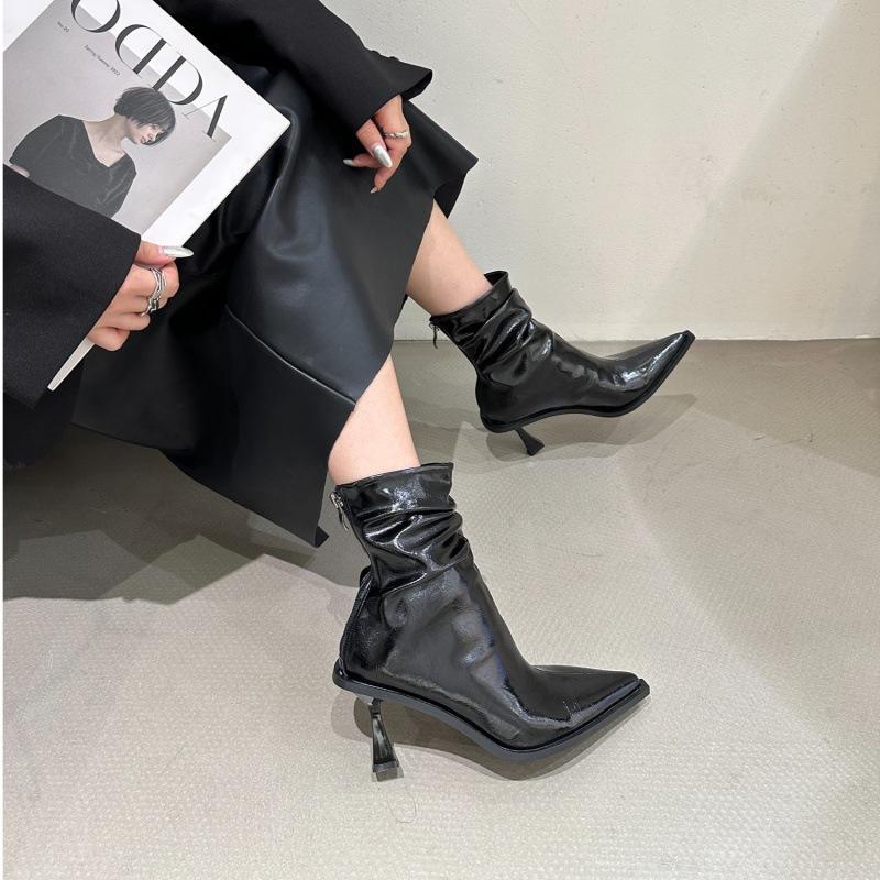 2025 Autumn and Winter New Popular Retro Thin Heel Pointed High Heel Short Boots Thin Korean Version of Fashion Women's Shoes
