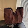 Retro Large Capacity Tote Bag Women's Autumn Winter New Versatile Underarm Commuter Bag Casual Office Ladies Bag Purses
