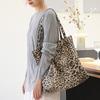 Korean Version of Casual Literary Tote Bag Ins Fashion Contrasting Color Handbag Retro Leopard Print Shoulder Women's Bag