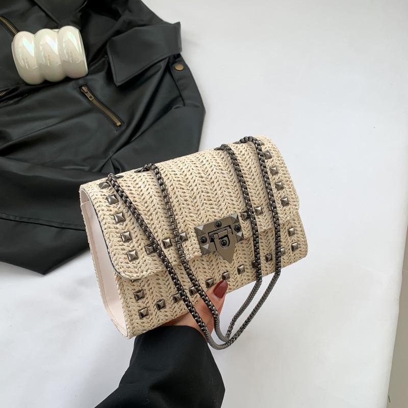 

Elegant 2024 New Spring Aesthetic Chain Shoulder Messenger Bag Women s Bag Small Street Chic Minimalist Square Bag білий