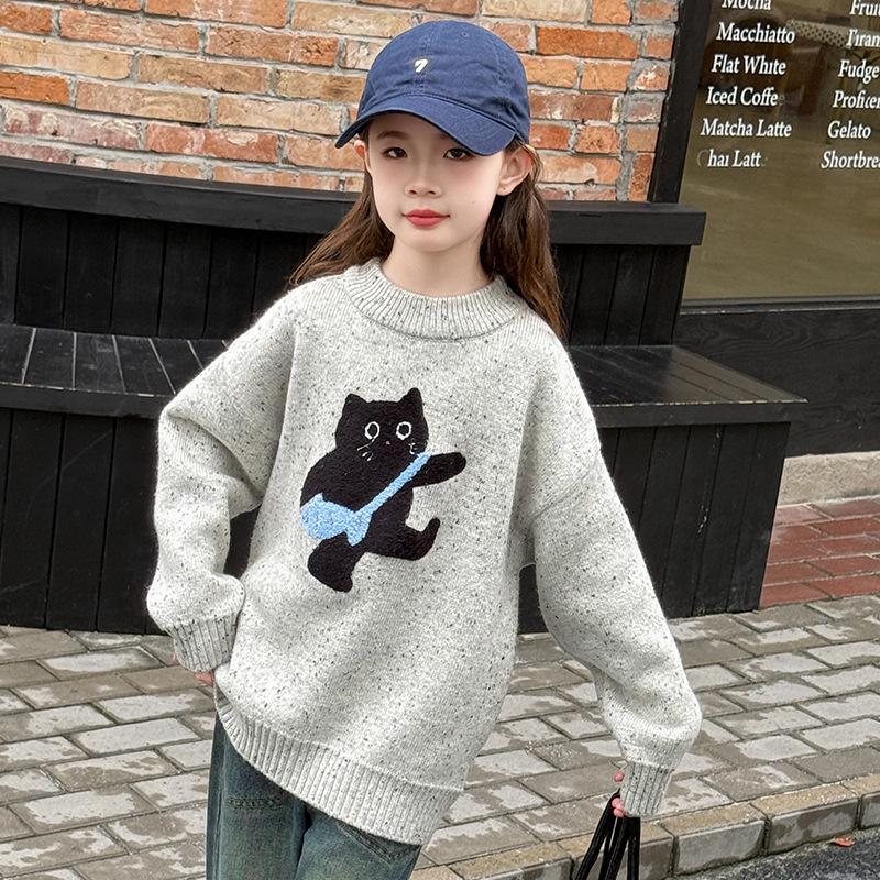 Pulover tricotat gros pentru fete mari pentru toamna/iarna 2025 - Top pentru elevi de gimnaziu