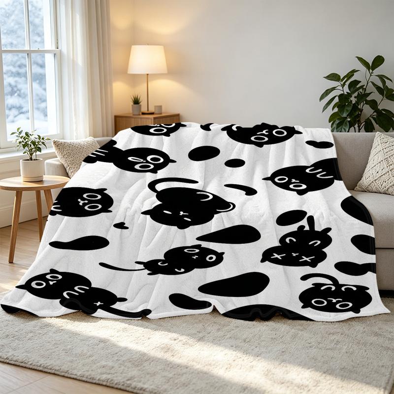 Cartoon Cats Flannel Throw Blanket – No Shedding Soft Warm Cozy, Perfect for Home, Sofa, Nap, TV Watching, Christmas & Halloween