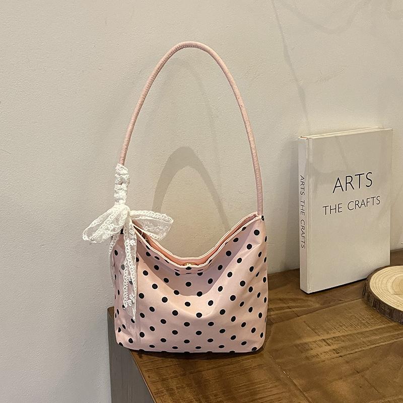 Niche Polka Dot Bag Women's New Versatile Shoulder Armpit Bag Going Out To Work Bucket Small Bag
