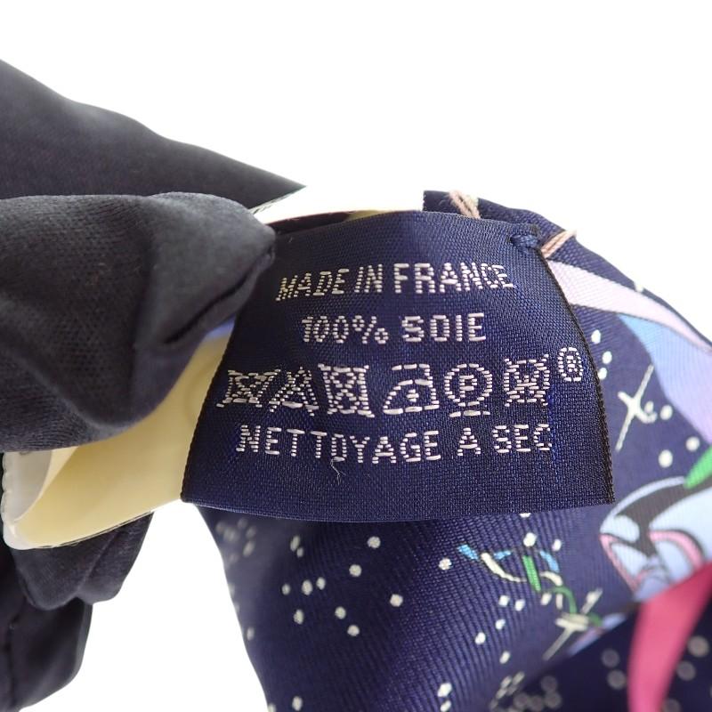 HERMES  063573S_05  scarf Navy/Marin silk Women