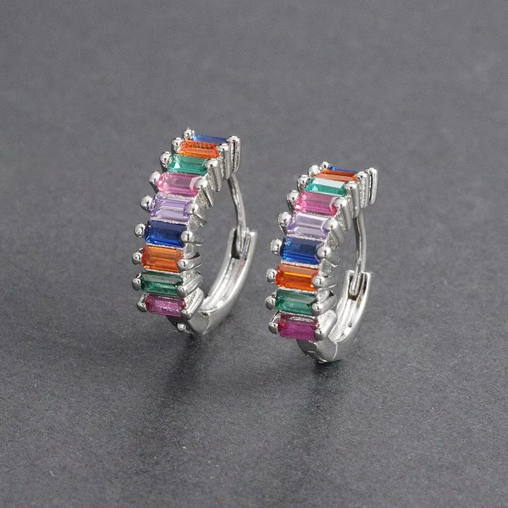 Módní nerezové ocelové zirkonové řetízkové kruhové náušnice pro ženy, piercing do srdce Helix Tragus, svatební šperky