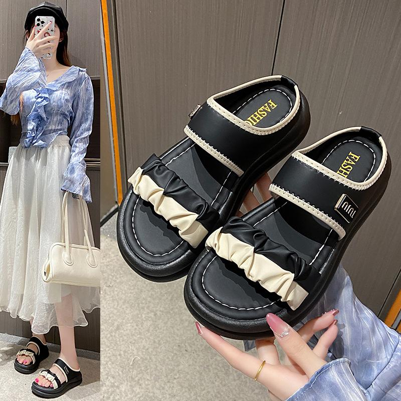 Soft leather one-word pleated sandals women's summer 2025 new Velcro platform beach sandals women's summer