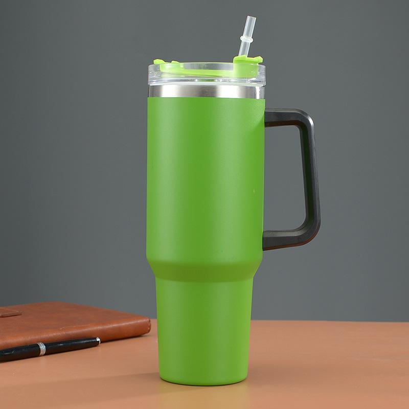 New 40Oz With Handle Stainless Steel Travel Cup Outdoor Car Handle Cup With Straw Car Heat Preservation Cold Insulation