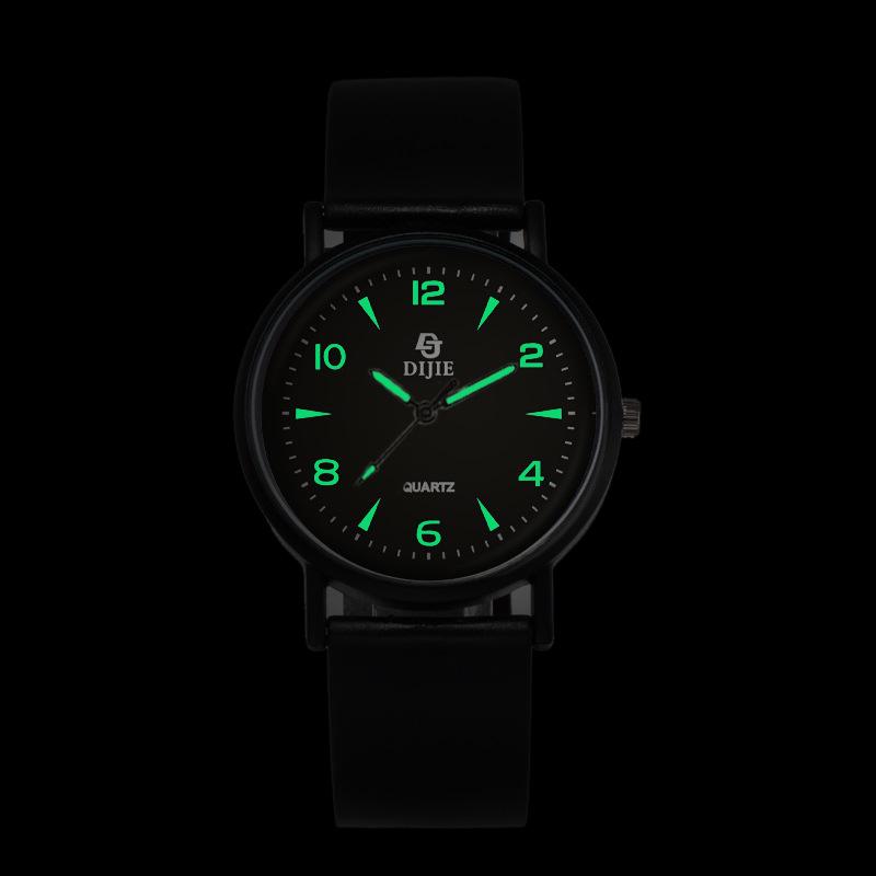 

Унисекс кварцевые часы в стиле колледжа: Простой нишевый дизайн для подростков