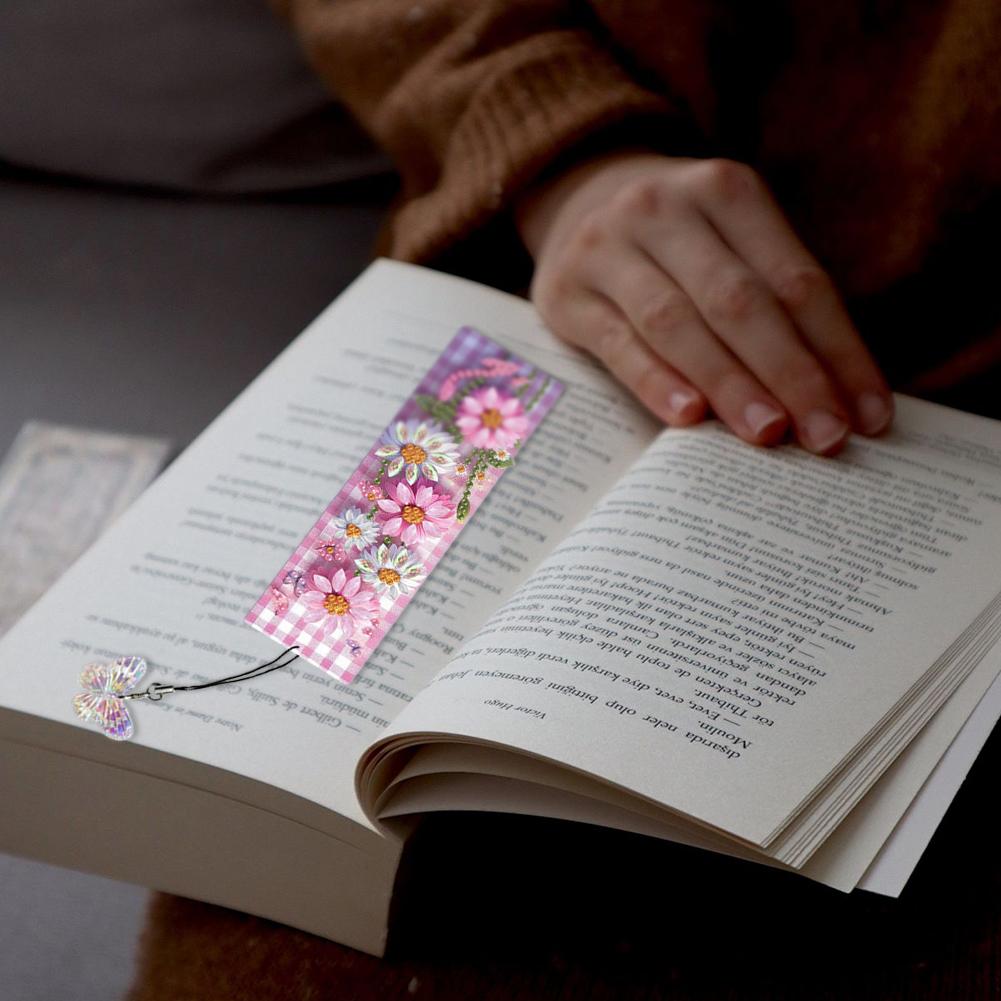 3 Stück Speziell Geformtes Blumenmuster Diamant Lesezeichen Kunstprojekt DIY Diamant Lesezeichen mit Kristallanhänger für den Lesetag Geschenk