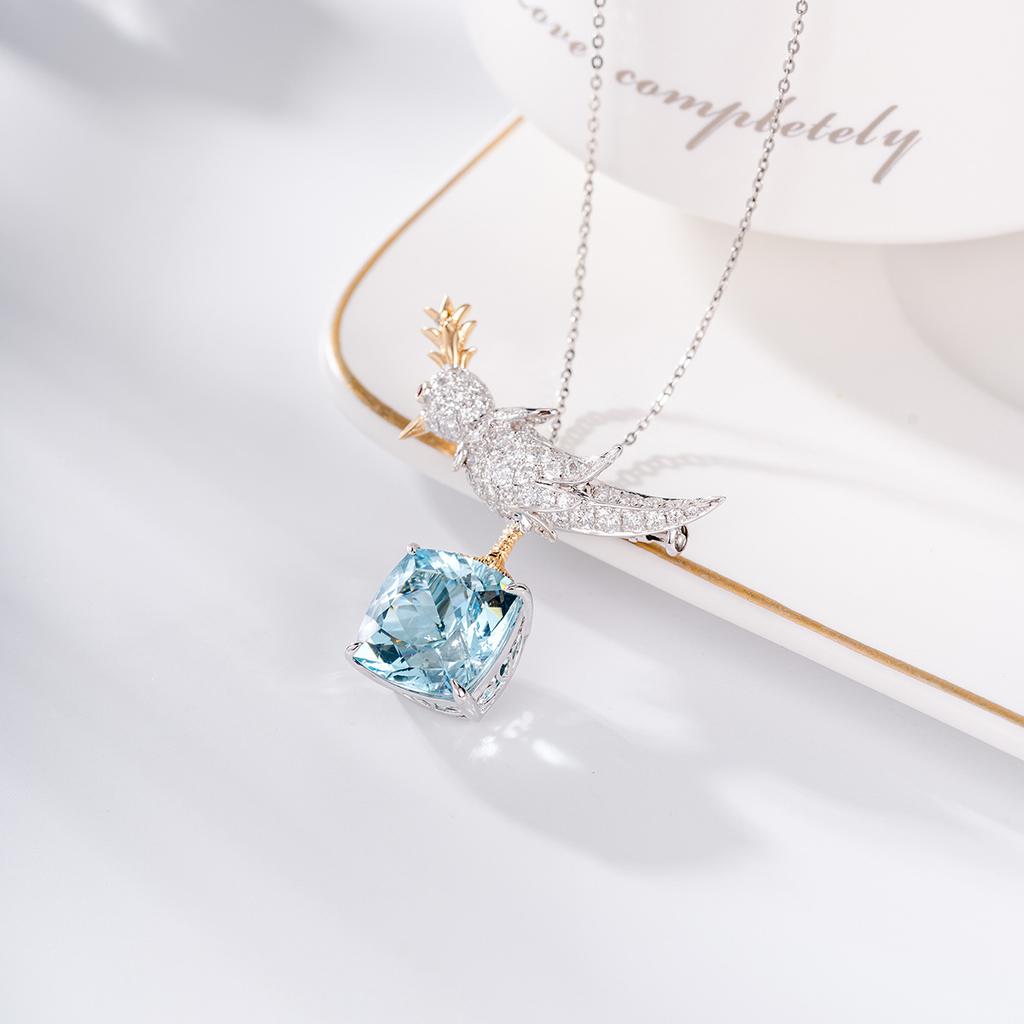 High Jewelry Design Exquisite Luxury Aquamarine Brooch Pendant Two Wear, Slightly Inlaid With Diamond Bird Necklace Women