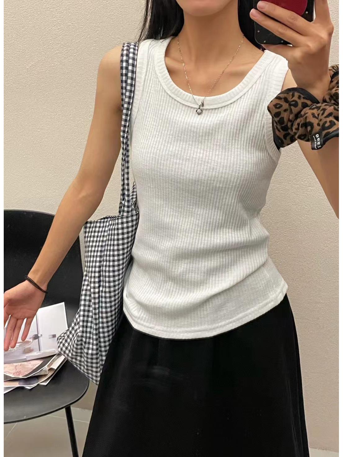 

Женская майка в рубчик большого размера: Корейский стиль, Свободный крой, Эластичный, Однотонный, Весенне-летняя коллекция (78029) One Size L